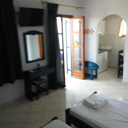 Castello Azzurro Apartment Agia Anna  Exterior photo